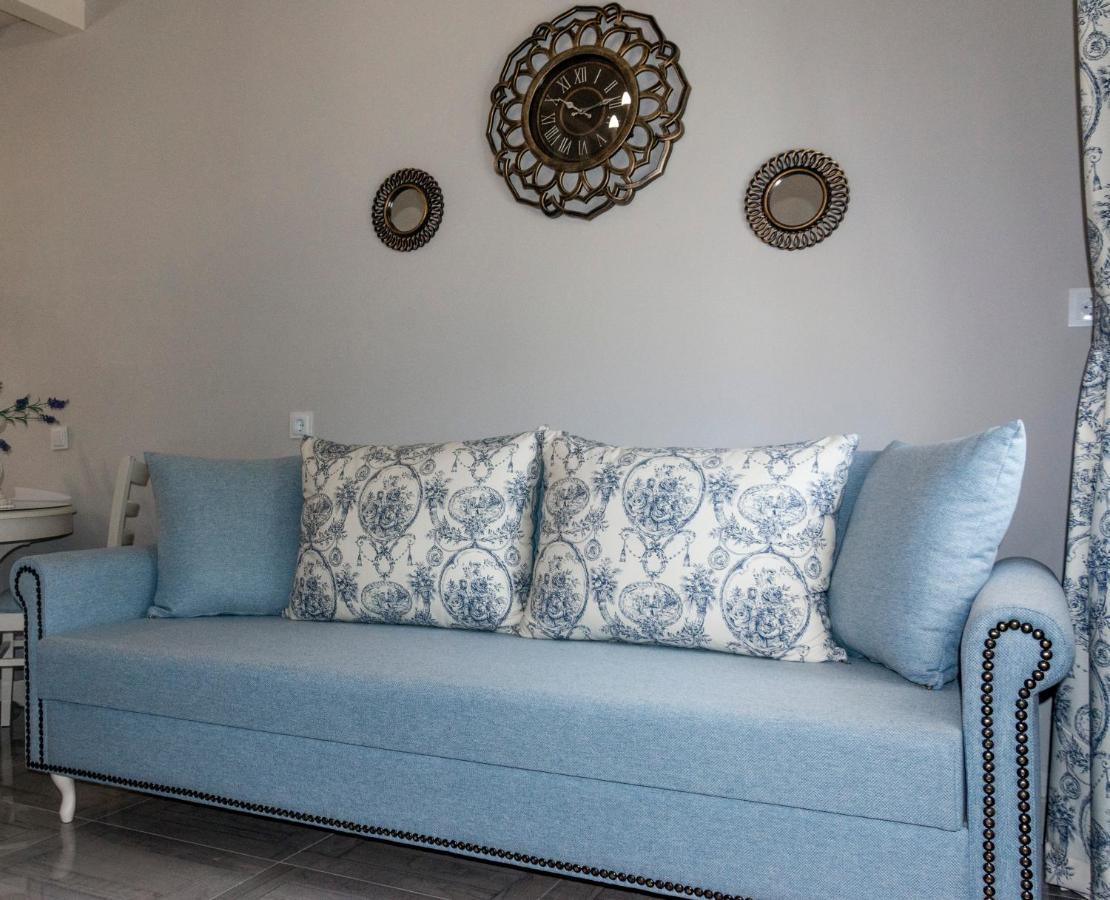 Nafsika Suites (Adults Only) Nea Moudania Dış mekan fotoğraf