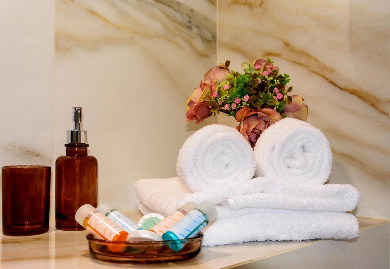 Nafsika Suites (Adults Only) Nea Moudania Dış mekan fotoğraf
